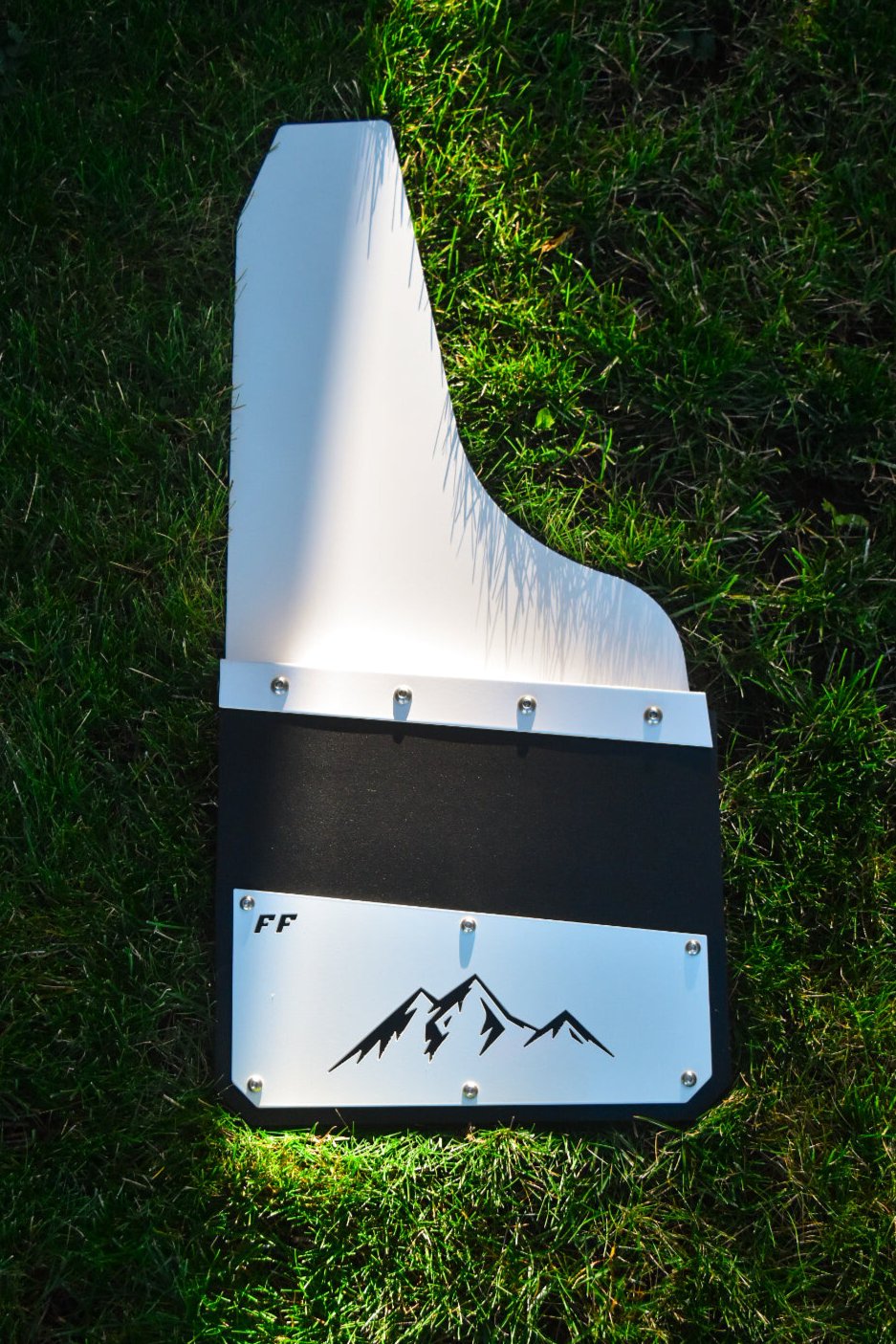 14" Regular Kickback Mudflaps (Set of 4)